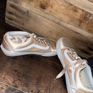 Womans Vans Old Skool Satin Lux Blush/True White Skate Shoes Size 7.5